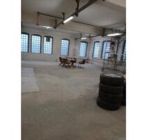 Lagerhalle - 870,00&nbsp;EUR Kaltmiete, ca.&nbsp; 5,00&nbsp;m&sup2; in Remscheid (PLZ: 42853)