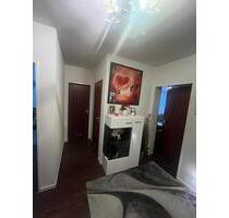 3-Zimmer-Wohnung mit 71qm Wohnfläche und Garage - Steinenbronn