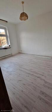 Foto - Ruhige 2½ Zimmer Wohnung zu vermieten