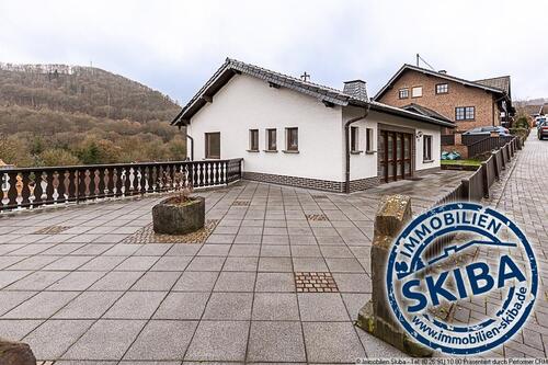 Foto - Großzügige 4-Zimmer-Wohnung auf zwei Etagen in SchuldAhr