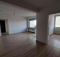 Remscheider Straße 54 - schöne Wohnung im 11.OG *ab sofort* zu vermieten - Krefeld Fischeln