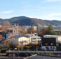 Saniert: leerstehende 2,5-Zimmer Wohnung im 6. OG mit Balkon 66qm - Freiburg im Breisgau Haslach