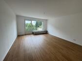 Foto - Traumhaft renovierte 2 Zimmer mit Balkon zentral gelegen auf der Dortmunder Straße!