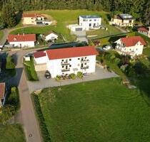 neuwertige 3-Zimmer-Wohnung am Fuße des Lamberg zu vermieten - Cham