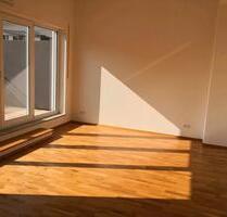Sonnige 2 Zimmer Dachterrassenwohnung in Geretsried von Privat - Münsing