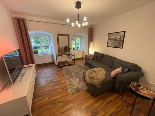 Foto - Schöne 2,5 Zimmer Wohnung, EBK, teilmöbliert, WÜ Altstadt