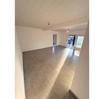 Familienfreundliche 4-Zimmer Maisonette Whg. in 67067 - Ludwigshafen am Rhein Rheingönheim