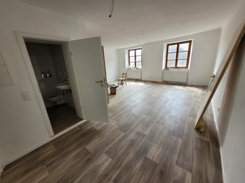 Foto - Ruhige 1-Zimmer-Wohnung mit Wohnküche, Garten & Hof – Wellheim