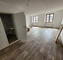 Ruhige 1-Zimmer-Wohnung mit Wohnküche, Garten & Hof – Wellheim