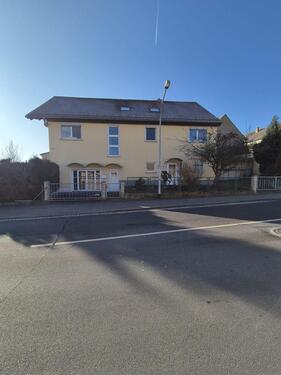 Foto - Modernisiertes Wohn- und Geschäftshaus