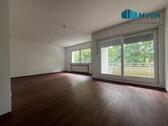 Foto - Jetzt Zuschlagen! Gepflegte 3 Zimmer Wohnung mit Balkon und Gäste-WC!
