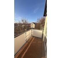 Idyllisches Wohnen in Frienstedt! 3-Raum-Wohnung mit Balkon|EBK & Außen-Stellplatz! - Erfurt Andreasvorstadt