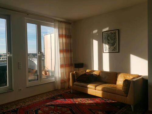 Foto - 2 Zimmer Dachgeschoßwohnung zur Miete in Köln