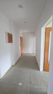 Foto - 2,5 Zimmer DG-Wohnung zu vermieten