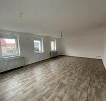 Wohnung vermieten - 1.035,00&nbsp;EUR Kaltmiete, ca.&nbsp; 109,00&nbsp;m&sup2; in Weinböhla (PLZ: 01689)
