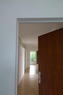 Foto - Große Wohnung in naturnaher Lage in Seeheim zu vermieten