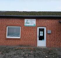 Gewerberaum Büro kleiner Laden - 450,00 EUR Kaltmiete, in Ahrensbök (PLZ: 23623)