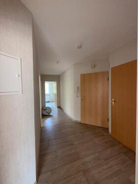 Foto - 3ZKB + Stellplatz & Einbauküche in ruhiger Lage - ab 01.02.2026