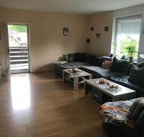 Haushälfte mit Garten und Balkon - Himbergen