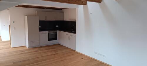 Foto - 3 Zimmer Dachgeschoßwohnung zur Miete in Oettingen in Bayern