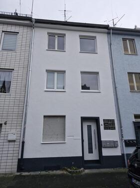 Foto - Köln-Mülheim 2 Zimmerwohnung mit kl Balkon (Erstbezug)