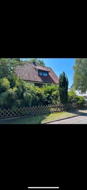 Foto - Einfamilienhaus mit Doppelgarage