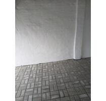 L137: Garagen-Lagerraum zu vermieten. Halle, Selbstlager, Wohnung-Haus-Umzug lagern. Stellplatz-Möbel-Küche, Seecontainer, Lagercontainer, Storebox, Lagerbox, Storecontainer. - Werl