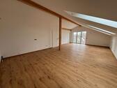 Foto - ERSTBEZUG - Helle 2-Zimmer Penthousewhg mit Balkon in Pipinsried