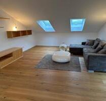 Neuwertige 2,5-Zimmer-Wohnung möbliert mit Einbauküche - Bernhardswald