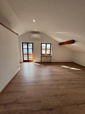 Foto - Neu renovierte Wohnung - 600,00&nbsp;EUR Kaltmiete, ca.&nbsp; 60,00&nbsp;m&sup2;