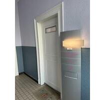 Gewerbeimmobilie - 750,00&nbsp;EUR Kaltmiete, ca.&nbsp; 49,00&nbsp;m&sup2; in Solingen (PLZ: 42659) Burg