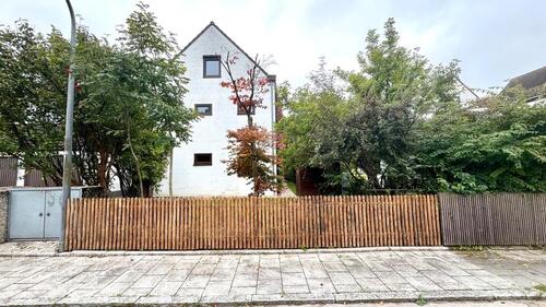Foto - Haus zur Miete mit Wintergarten & Dachstudio Waldperlach