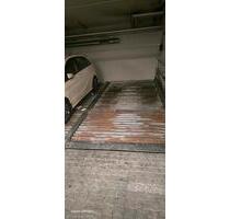 Tiefgaragenstellplatz zu vermieten - Fürth Südstadt