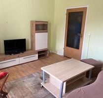 Kleine Sonnige Zweiraumwohnung mit Balkon und PKW Stellplatz - Zwickau Zwickau-West