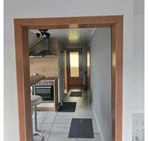 Kleine feine Dachgeschosswohnung in 68799 Reilingen
