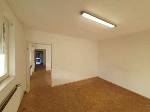 Foto - Lagerraum, Büro, Onlinehandel, Kleingewerbe, Atelier