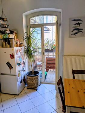 Foto - 3-Zi. mit Balkon, renov. Altbau, ruhig+zentral im 1. OG