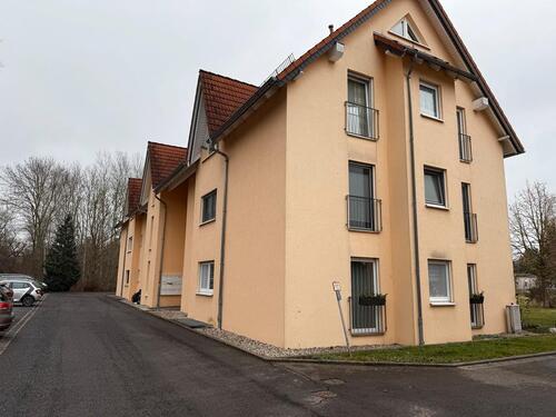 Foto - 3-Raum-Wohnung mit Terrasse u. Gartenanteil