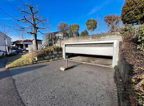 Foto - Ab sofort: TG-Stellplatz Böblingen zur Miete