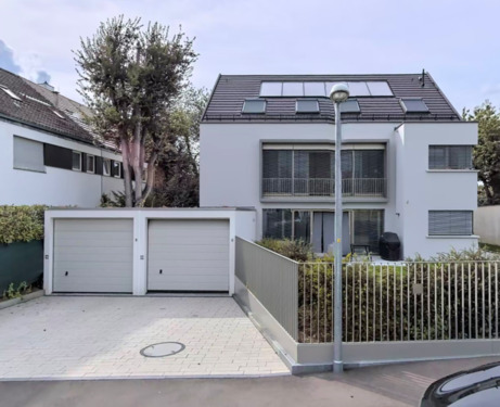 Foto - Lichtdurchflutete 3-Zimmer DG-Wohnung mit Balkon in S-Degerloch