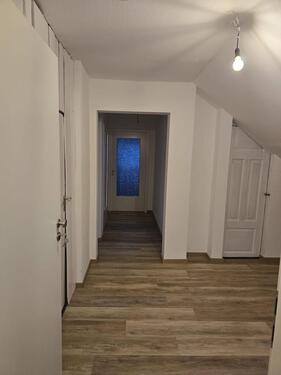 Foto - Erstbezug nach Sanierung-2-Zimmer Dachgeschosswohnung ab 01.01.26