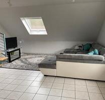 Schöne, helle 3 ZKB- DG-Wohnung in ruhiger Lage in Queidersbach