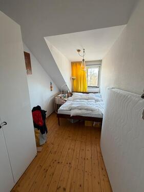 Foto - 3.5 Zimmer Dachgeschoßwohnung zur Miete in Frankfurt am Main