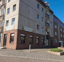 Gewerberäume direkt am Markt - 1.020,00&nbsp;EUR Kaltmiete, ca.&nbsp; 113,24&nbsp;m&sup2; in Pasewalk (PLZ: 17309)