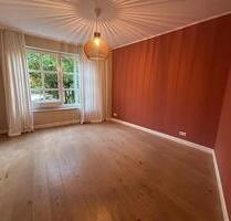 Mit Rheinblick: 3-Zimmer-Wohnung in Köln-Marienburg zu vermieten