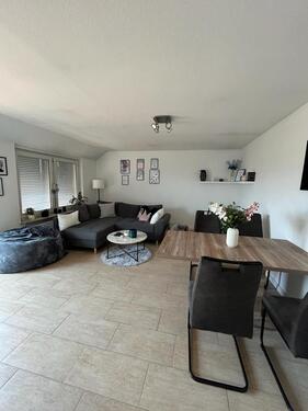 Foto - 3 Zimmer Dachgeschoßwohnung zur Miete in Niestetal