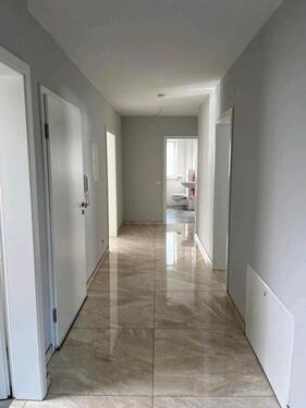 Foto - 4 Zimmer Wohnung - 1.490,00&nbsp;EUR Kaltmiete, ca.&nbsp; 105,00&nbsp;m&sup2;