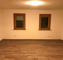 Mehrfamilienhaus zu vermieten - 3.800,00 EUR Kaltmiete, ca. 240,00 m² in Holzgerlingen (PLZ: 71088) Mehrfamilienhaus zu vermieten - 3.800,00 EUR Kaltmiete, ca. 240,00 m² in Holzgerlingen (PLZ: 71088)