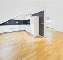 2 Zimmer Dachgeschosswohnung mit EBK in Goldbach