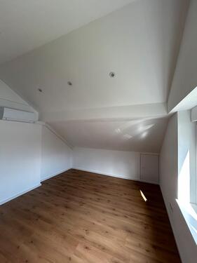 Foto - 2 Zimmer Dachgeschoßwohnung zur Miete in Achern